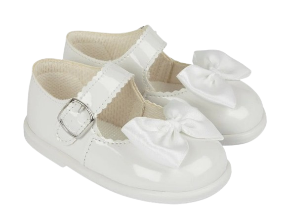 EARLY DAYS BABY GIRL BAYPODS PRAM SHOE WHITE PATENT