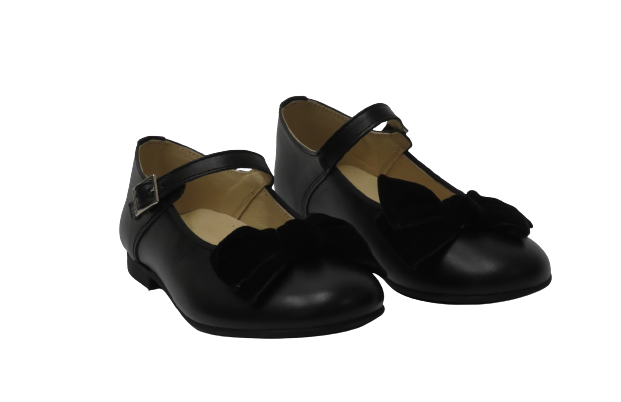 ANDANINE GIRL BLACK LEATHER PUMP WITH LEATHER BOW